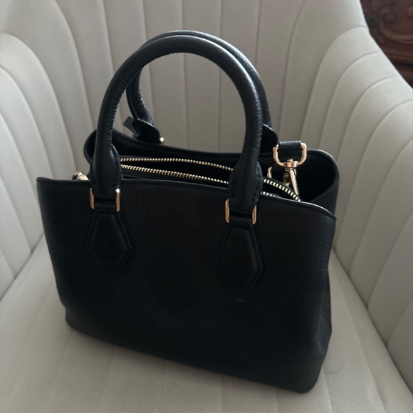 Michael Kors Purse - Picture 5 of 6